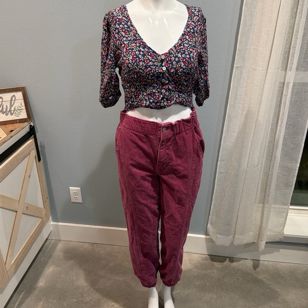 Burgundy Corduroy Cropped/Jogger Elastic Ankle Pants